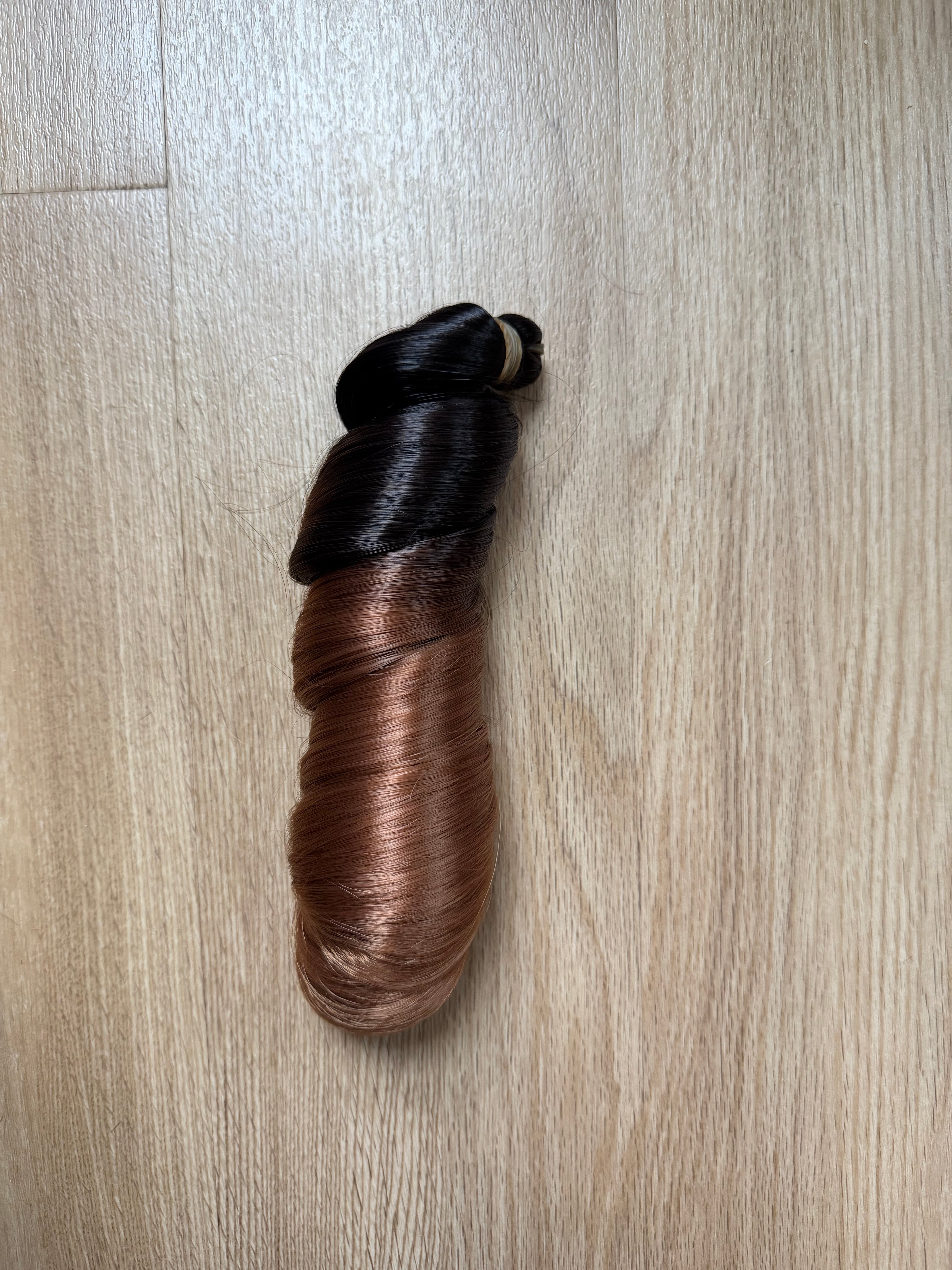 ALL COLOURS FRENCH CURLS 24’